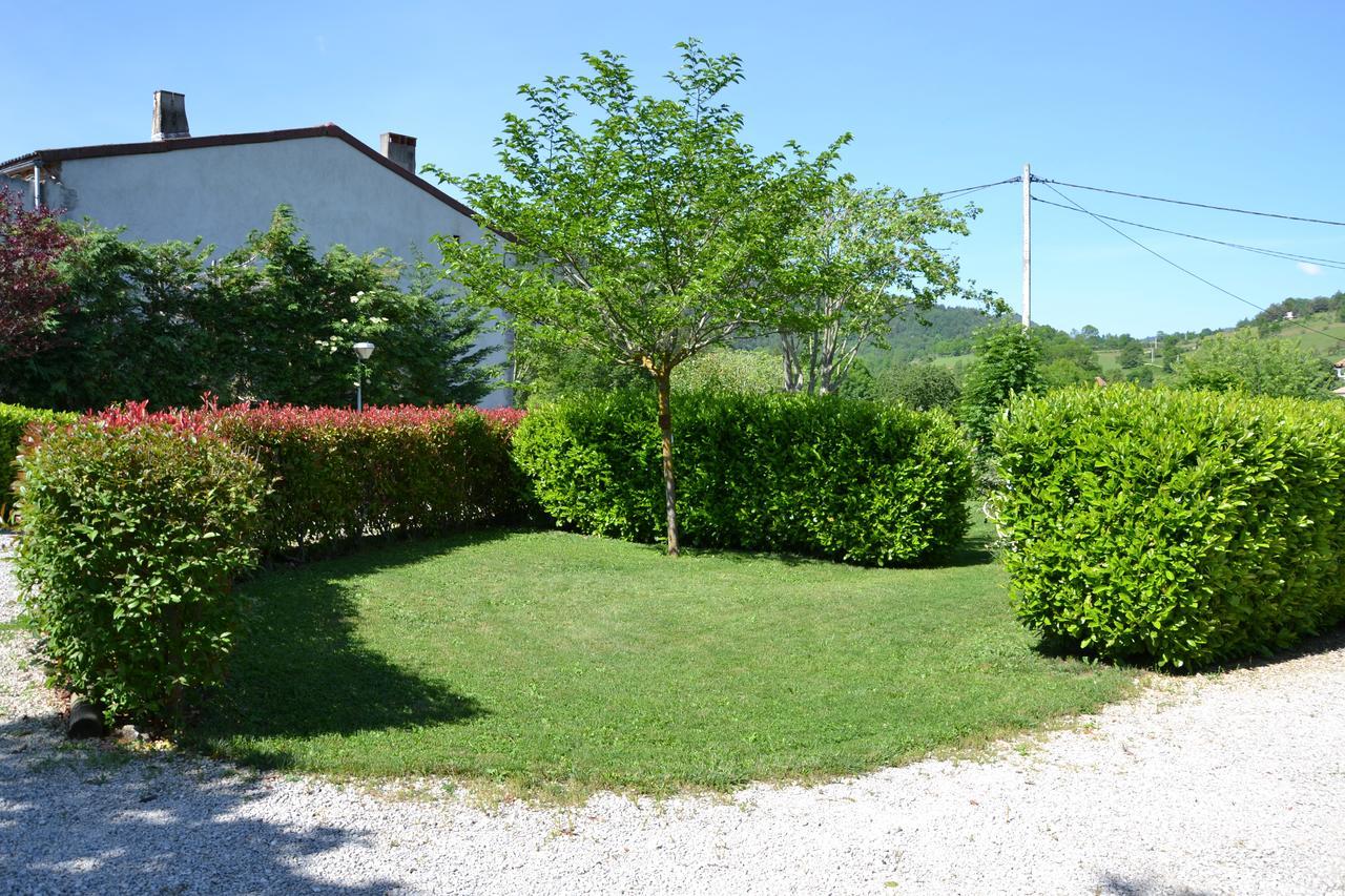 Camping La Mare Aux Fees Hotell Roquefeuil Eksteriør bilde