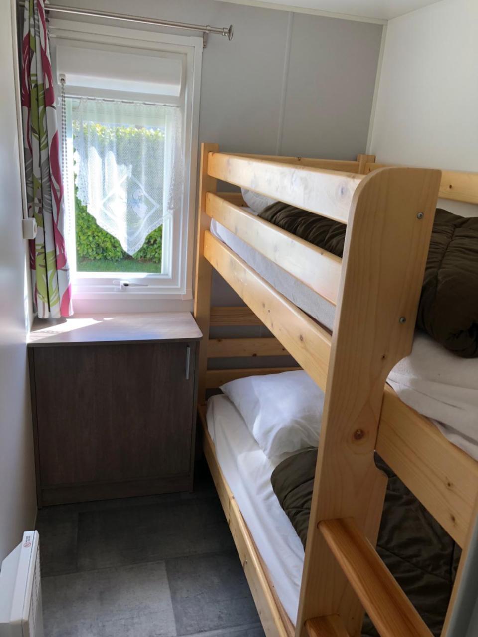 Camping La Mare Aux Fees Hotell Roquefeuil Eksteriør bilde