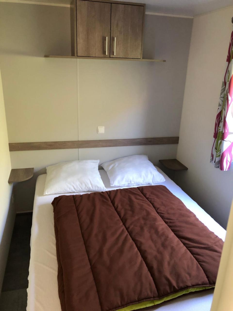 Camping La Mare Aux Fees Hotell Roquefeuil Eksteriør bilde